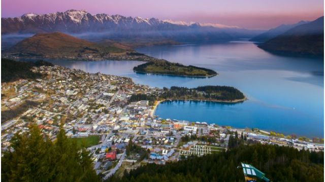 Best Things to Do in Queenstown: Adventure & Scenic Drives